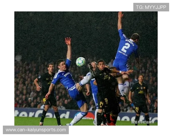 切尔西在前场不断形成叠加优势：攻势叙事与现场魅力