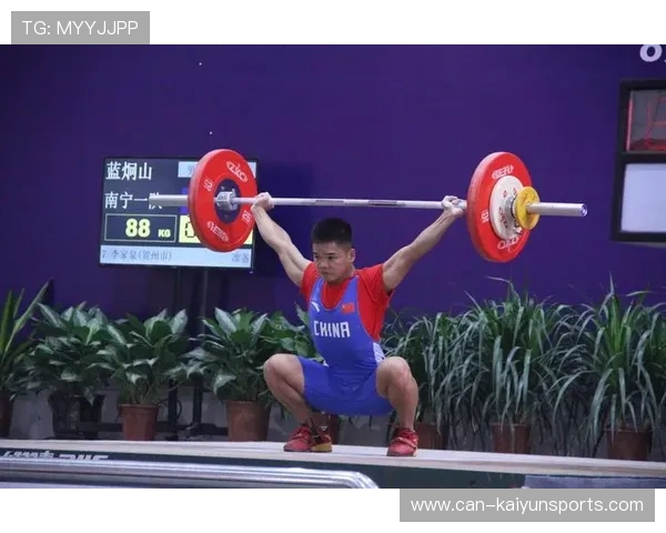 举重俱乐部完善青少年训练档案的数字管理与分析，举重专项训练
